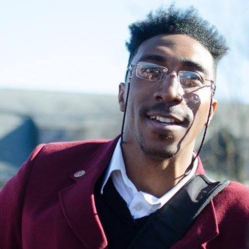 Photo of iSchool alumnus Ritse Adefolalu (MS '17)