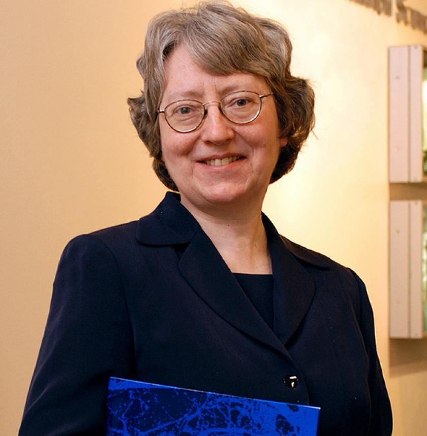 Linda Smith, Professor and Executive Associate Dean